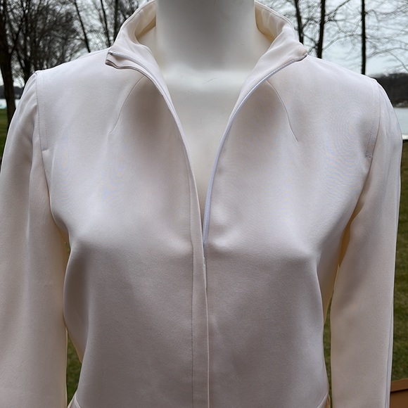 Dana Buchman cream silk jacket S-M - Picture 3 of 8